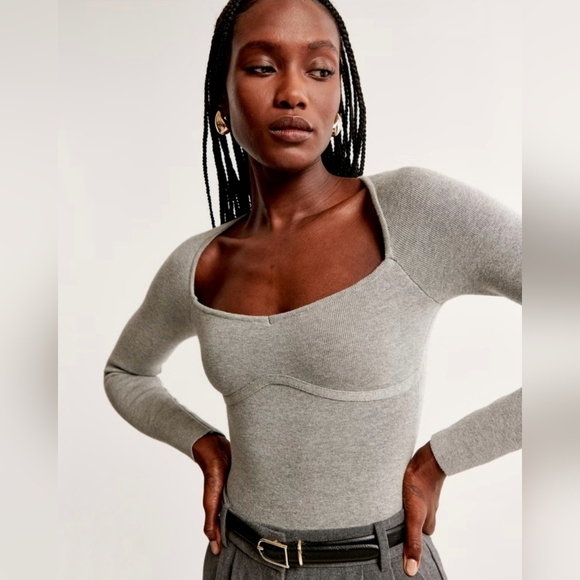 NWT Abercrombie Sweetheart Sweater Gray Bodysuit Size Large - Picture 1 of 7